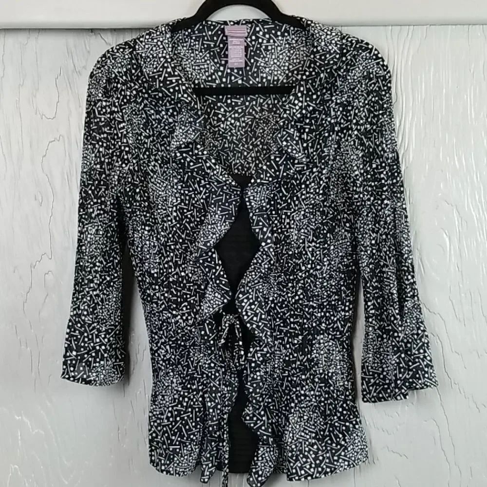 🖤5/$20🖤 LAURA SCOTT..black and white top